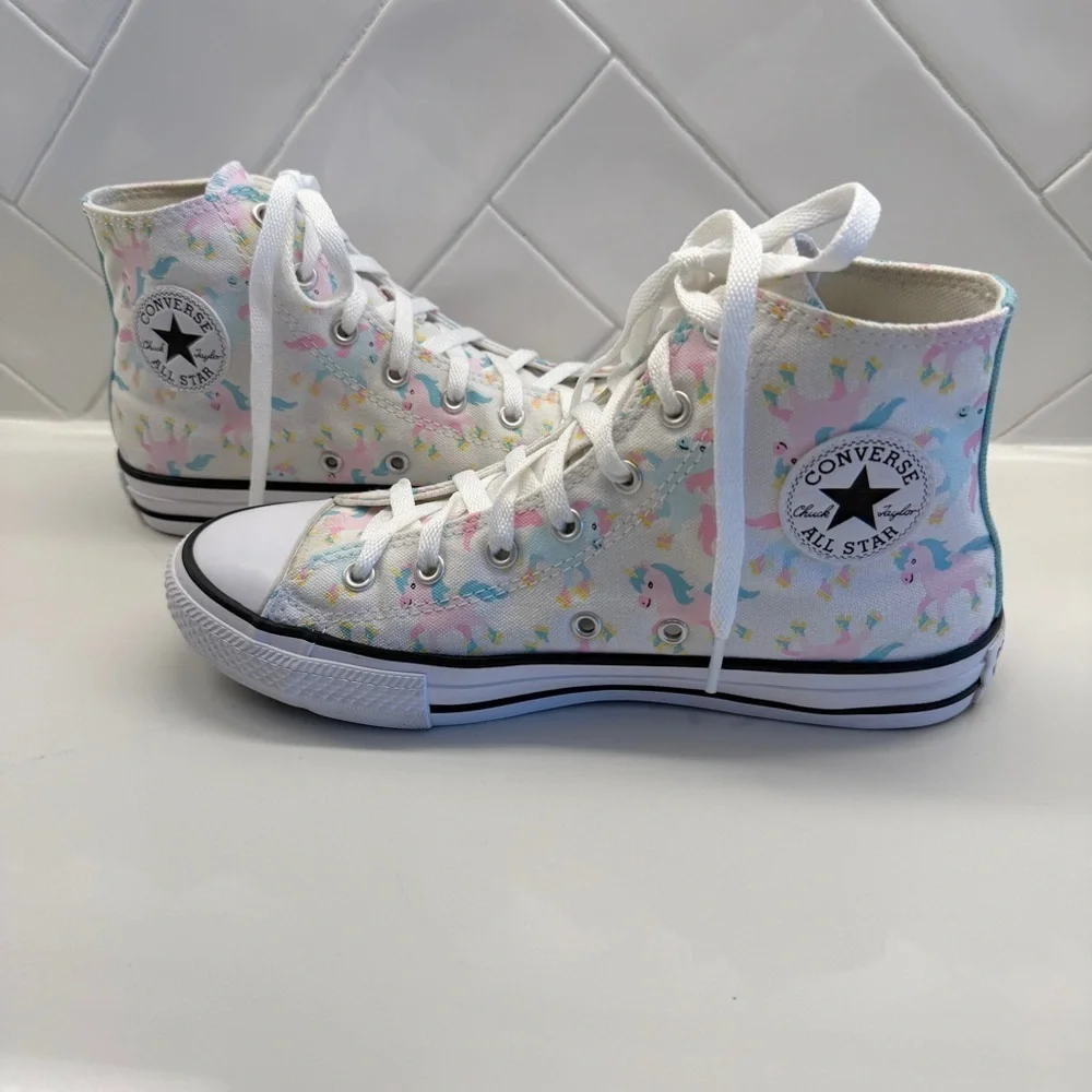 Converse Chuck Taylor All Star Girls Junior 5 Unicorn High Top Shoes Sneakers
